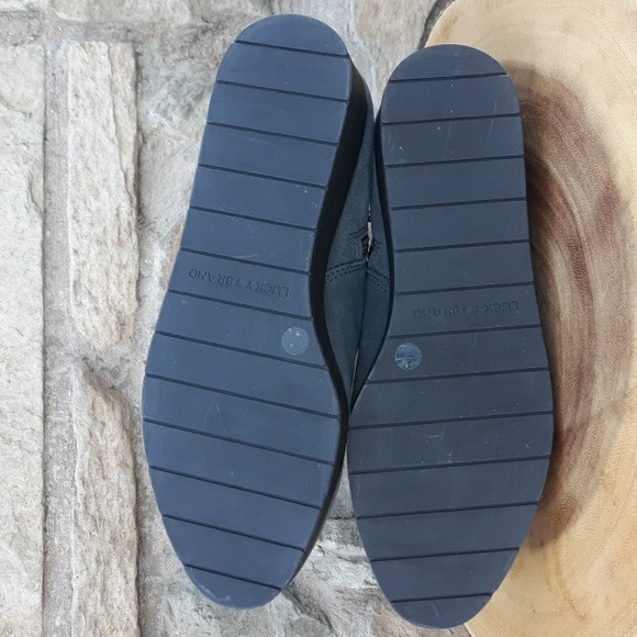 EUC LUCKY BRAND KARMEYA GREY SUEDE ANKLE BOOTS - Picture 6 of 10